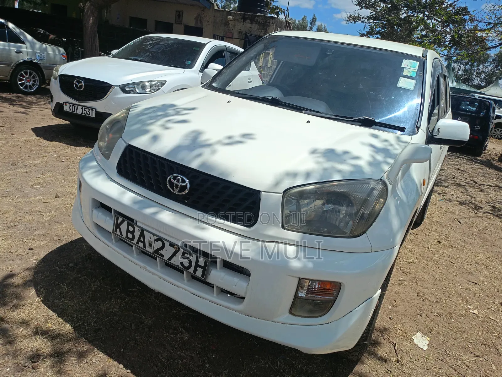 Toyota RAV4 Automatic 2003 White