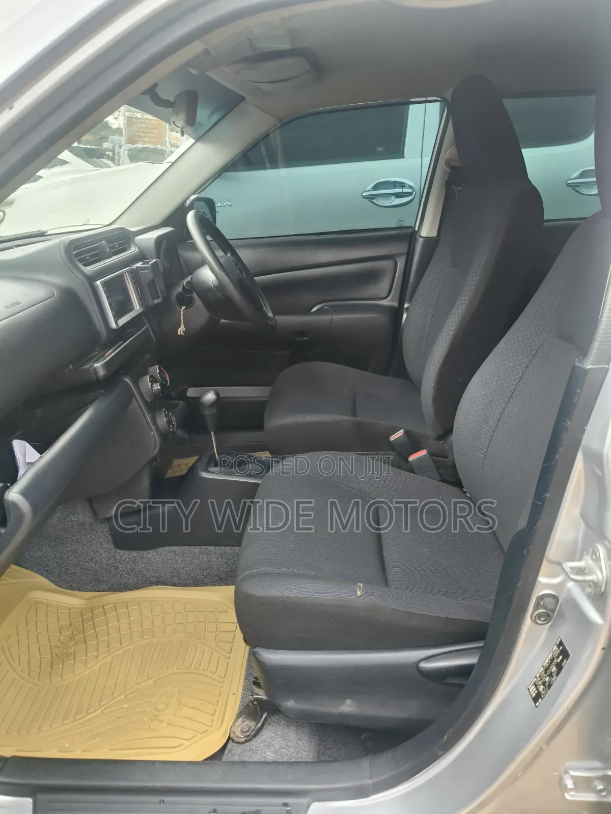 Toyota Succeed 2019 Silver