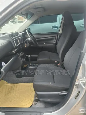 Toyota Succeed 2019 Silver