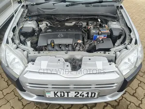 Toyota Succeed 2019 Silver