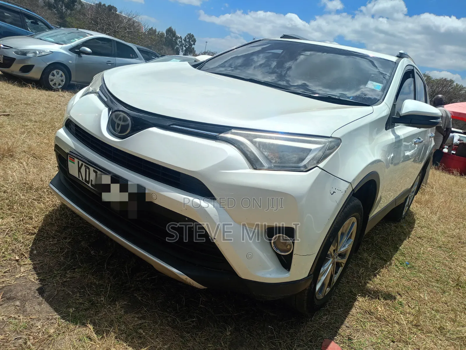 Toyota RAV4 2016 White