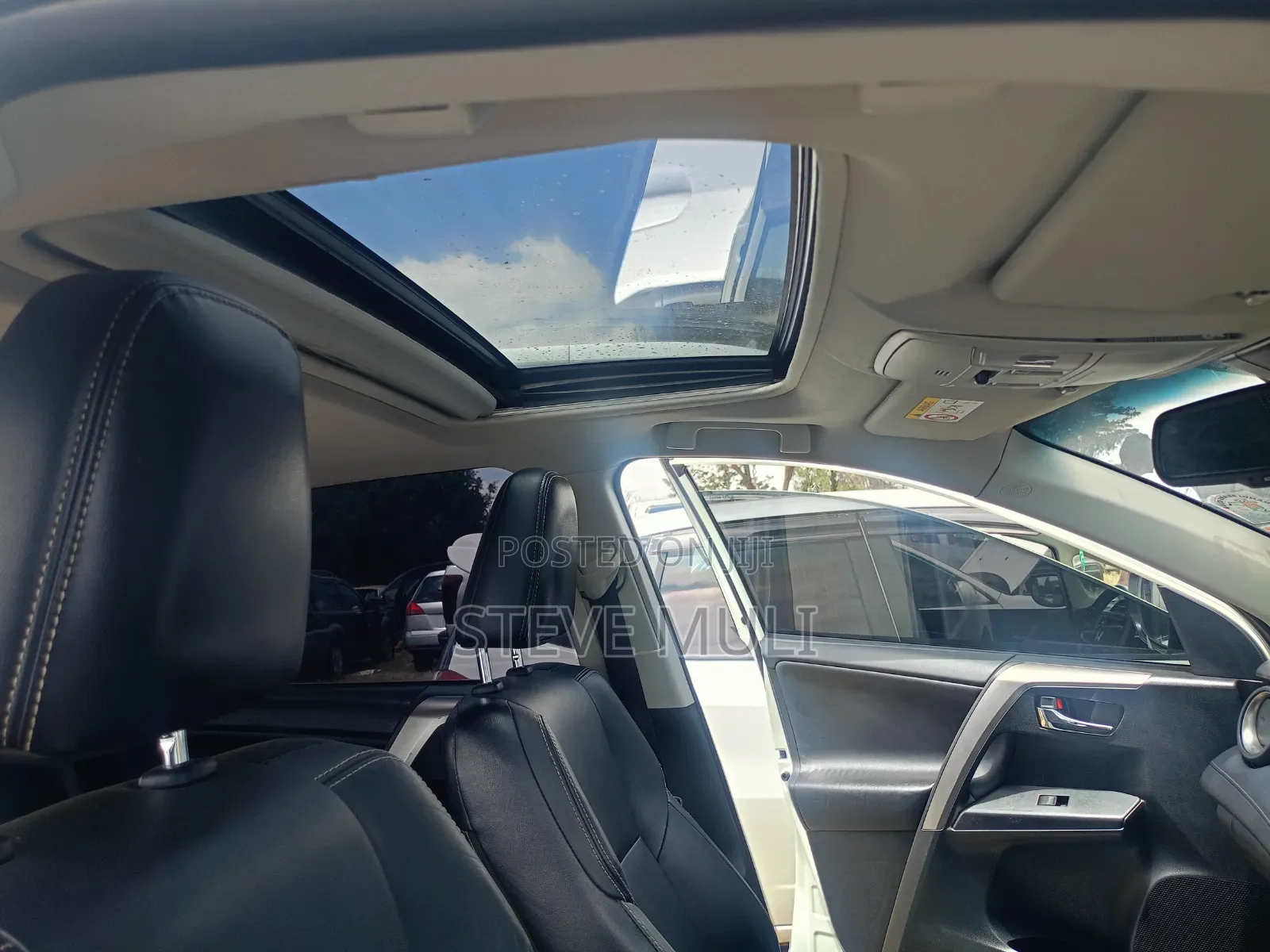 Toyota RAV4 2016 White