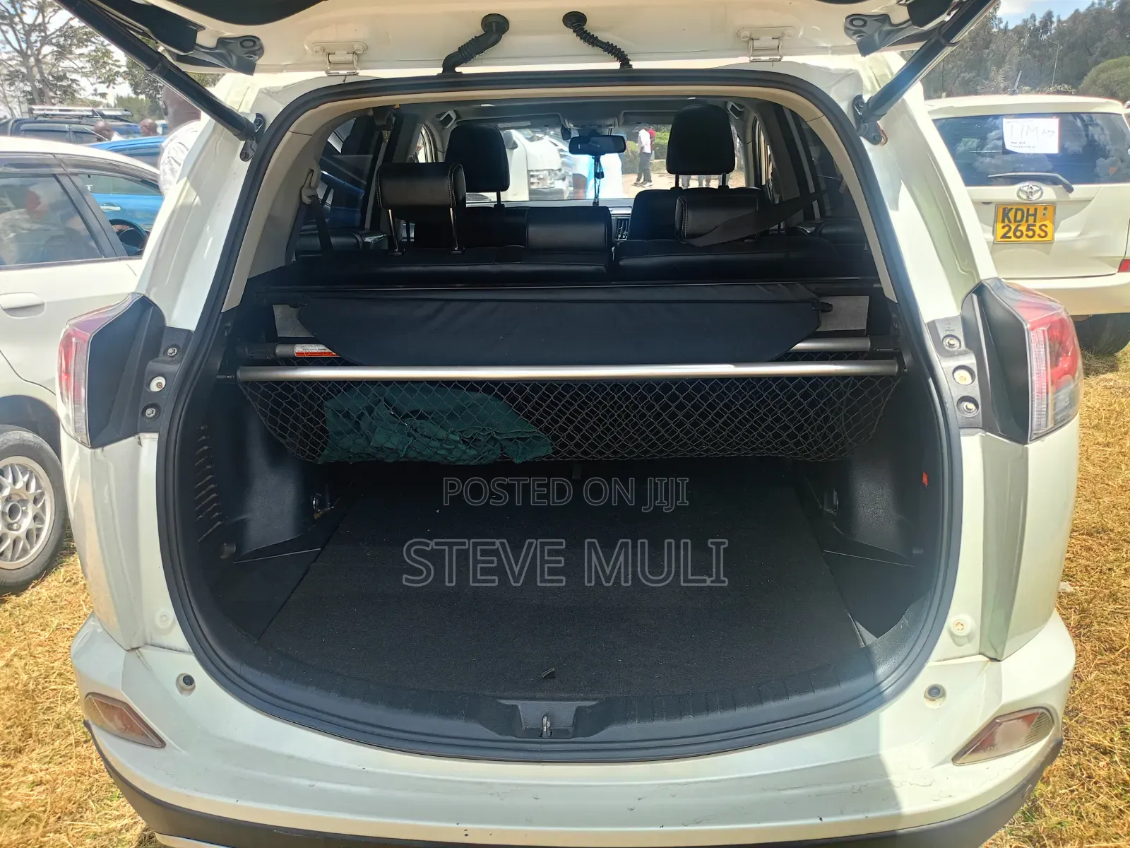Toyota RAV4 2016 White