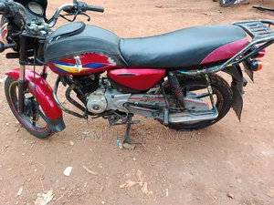 Bajaj Boxer 2020 Red