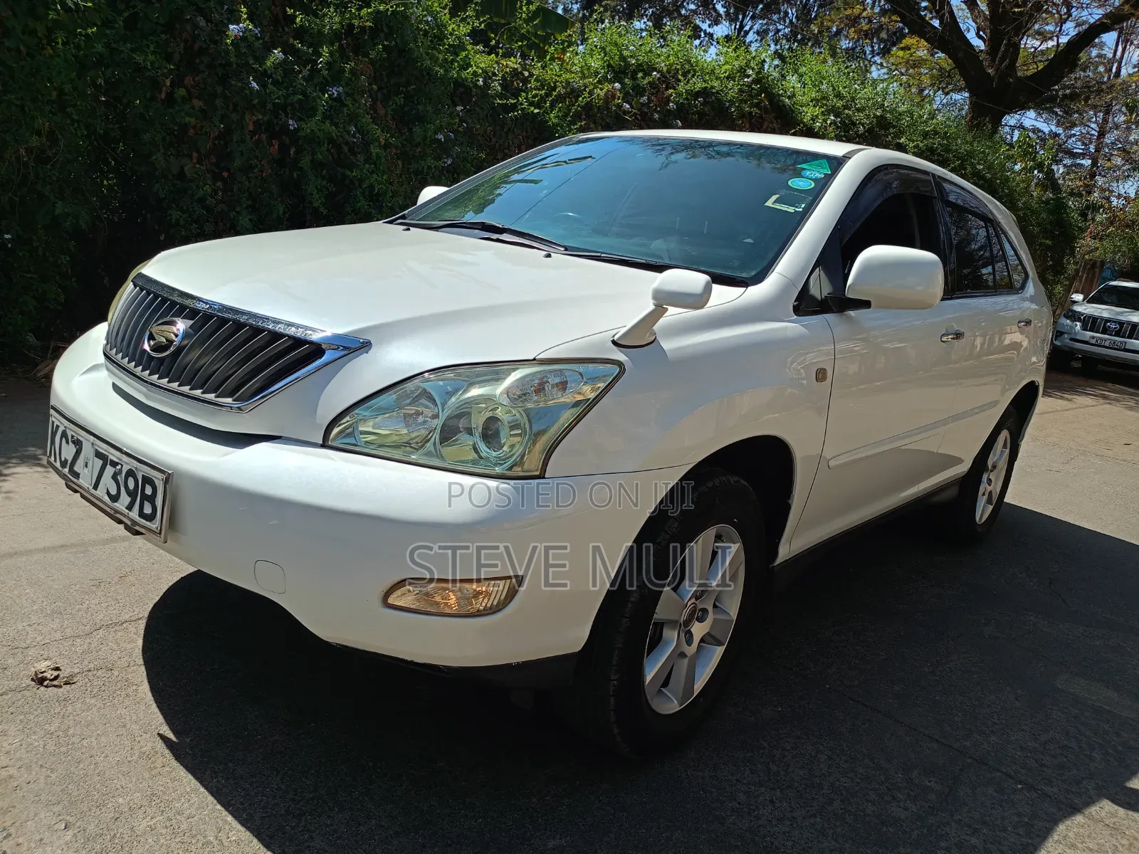 Toyota Harrier 2012 White