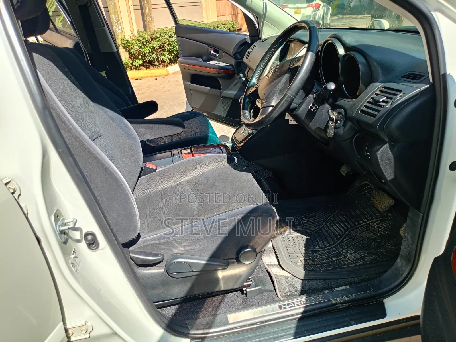 Toyota Harrier 2012 White