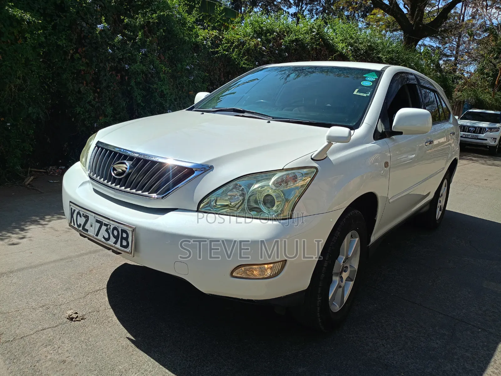 Toyota Harrier 2012 White