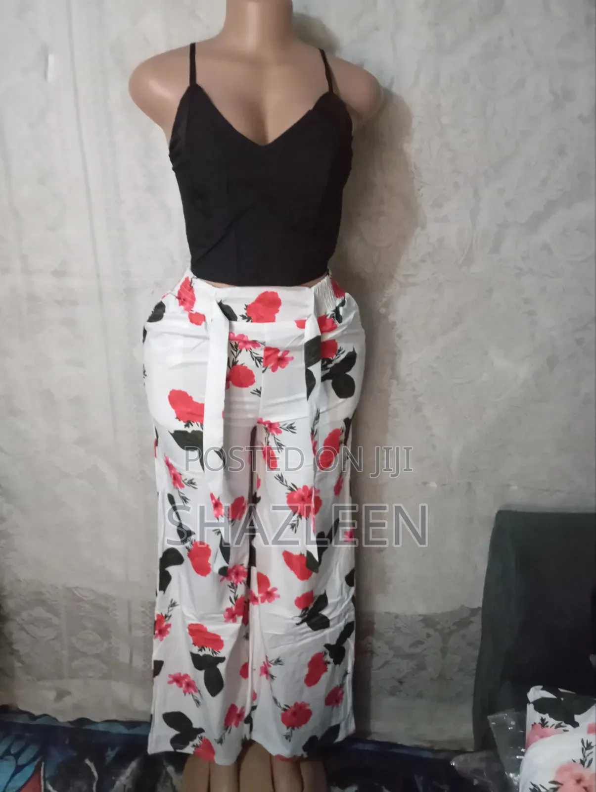 New 2 PCS Ladies Set Black Cami Crop Top+floral Wide Leg Pallazo,M,L
