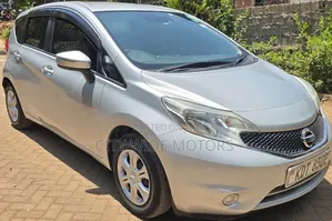 Nissan Note 2018 Silver