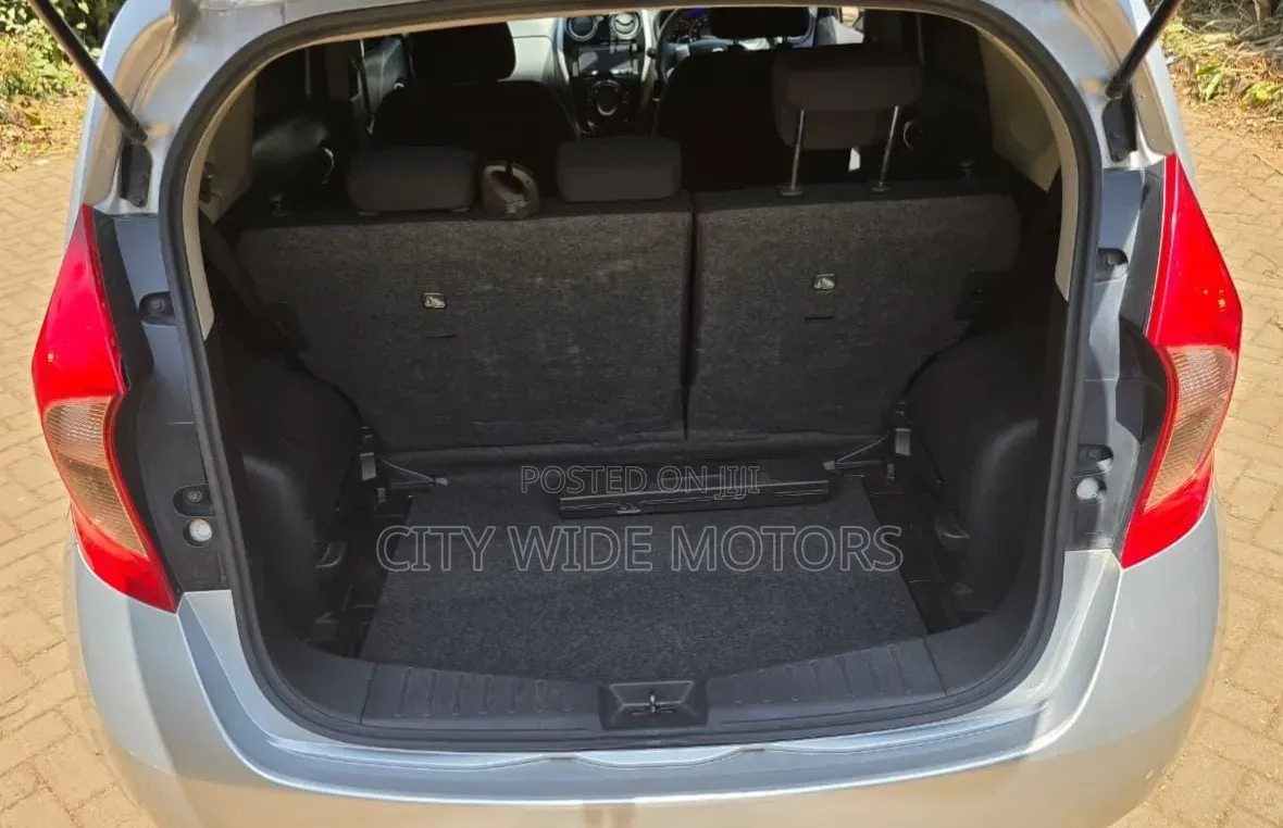 Nissan Note 2018 Silver