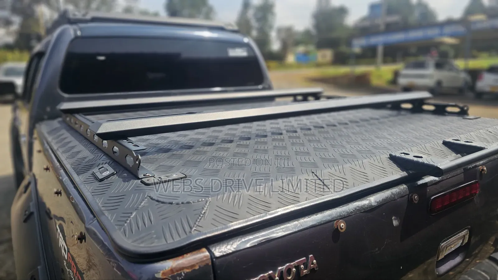Toyota Hilux 2010 Gray
