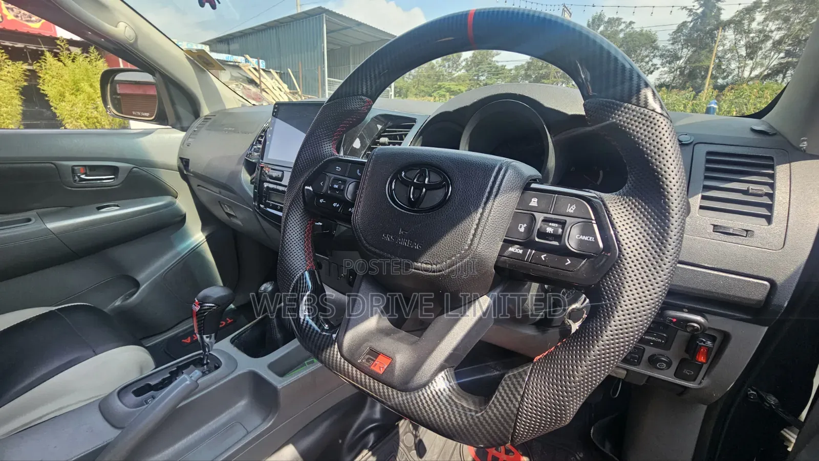 Toyota Hilux 2010 Gray
