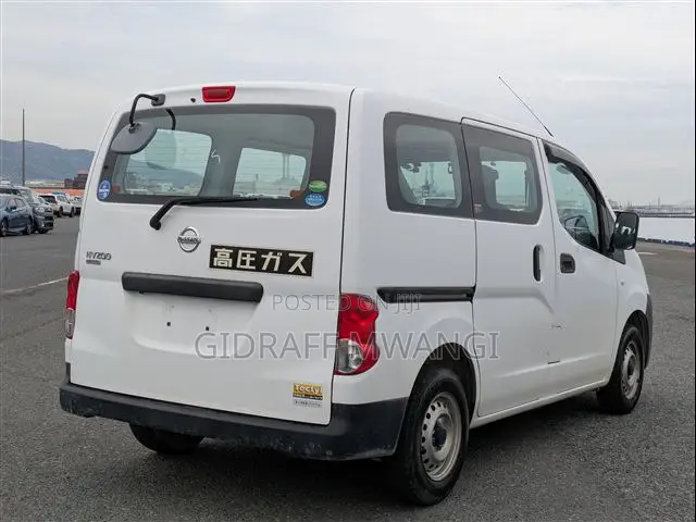Nissan NP200 2019 White