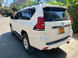 Toyota Land Cruiser Prado 2012 White