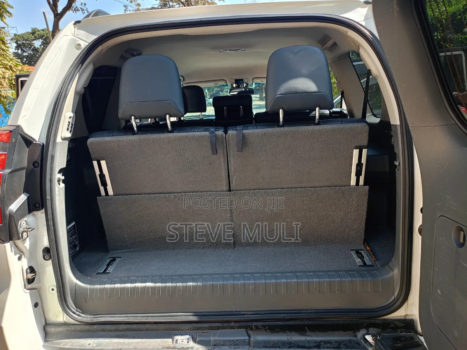 Toyota Land Cruiser Prado 2012 White