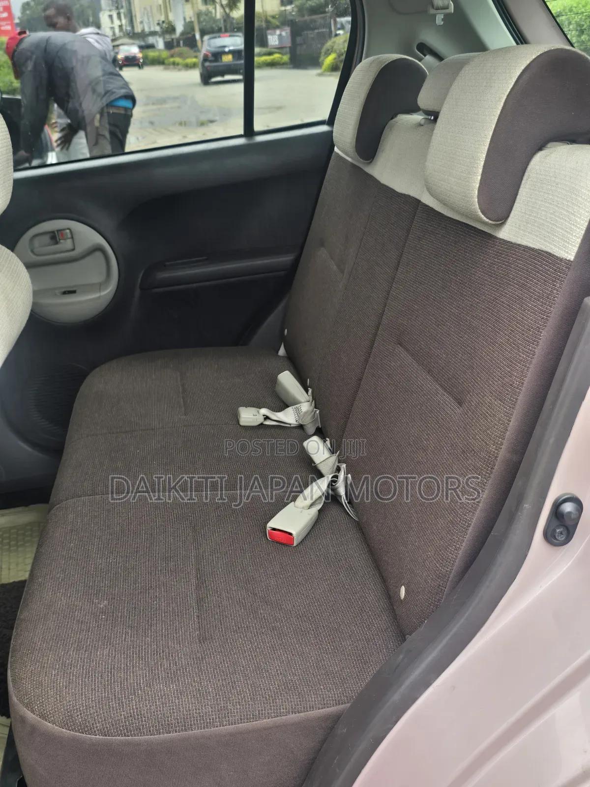 Toyota Passo 1.0 FWD 2014 Pink