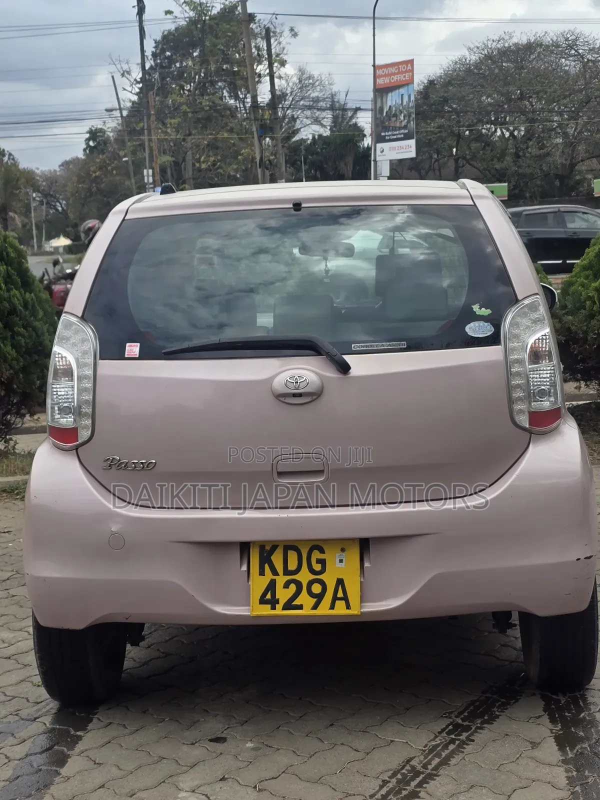 Toyota Passo 1.0 FWD 2014 Pink