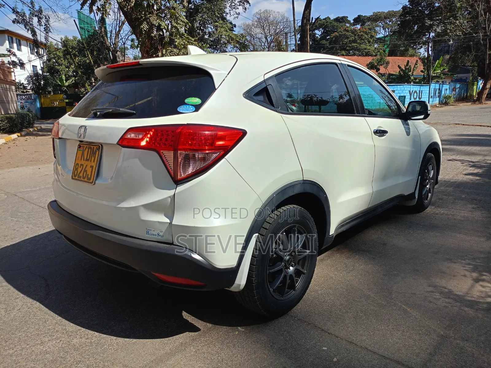 Honda Vezel 2016 White