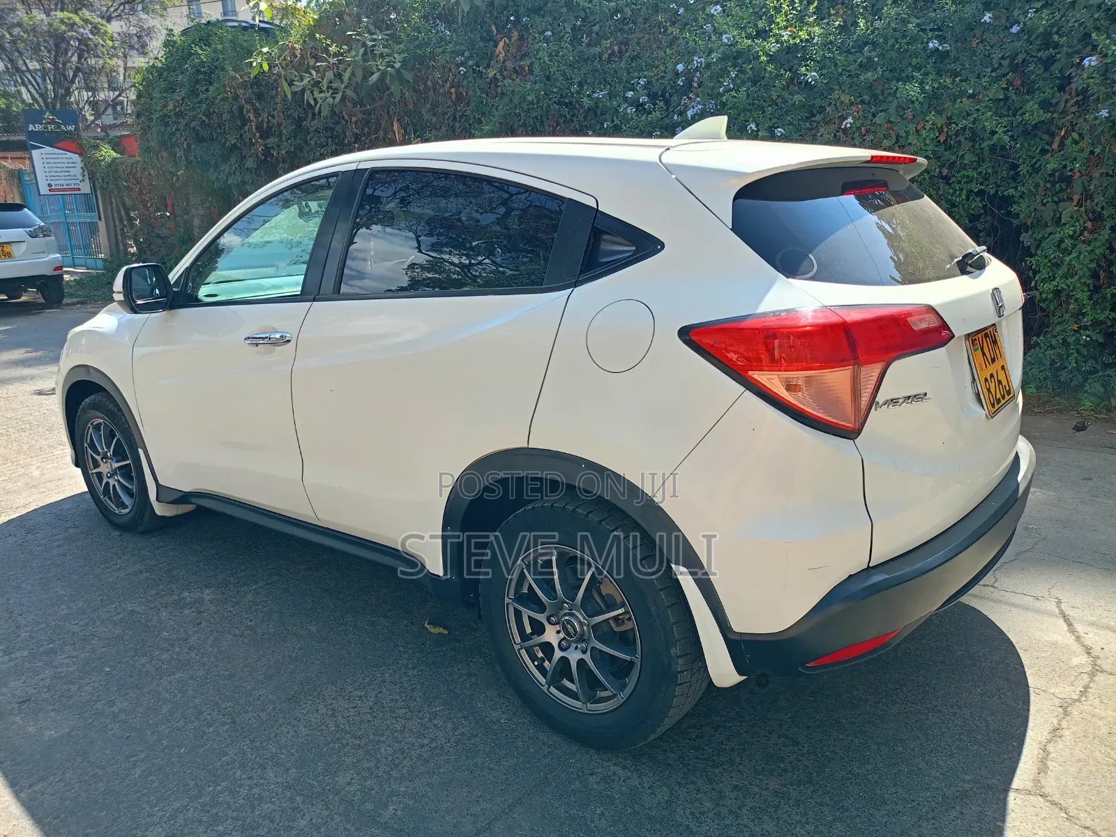Honda Vezel 2016 White