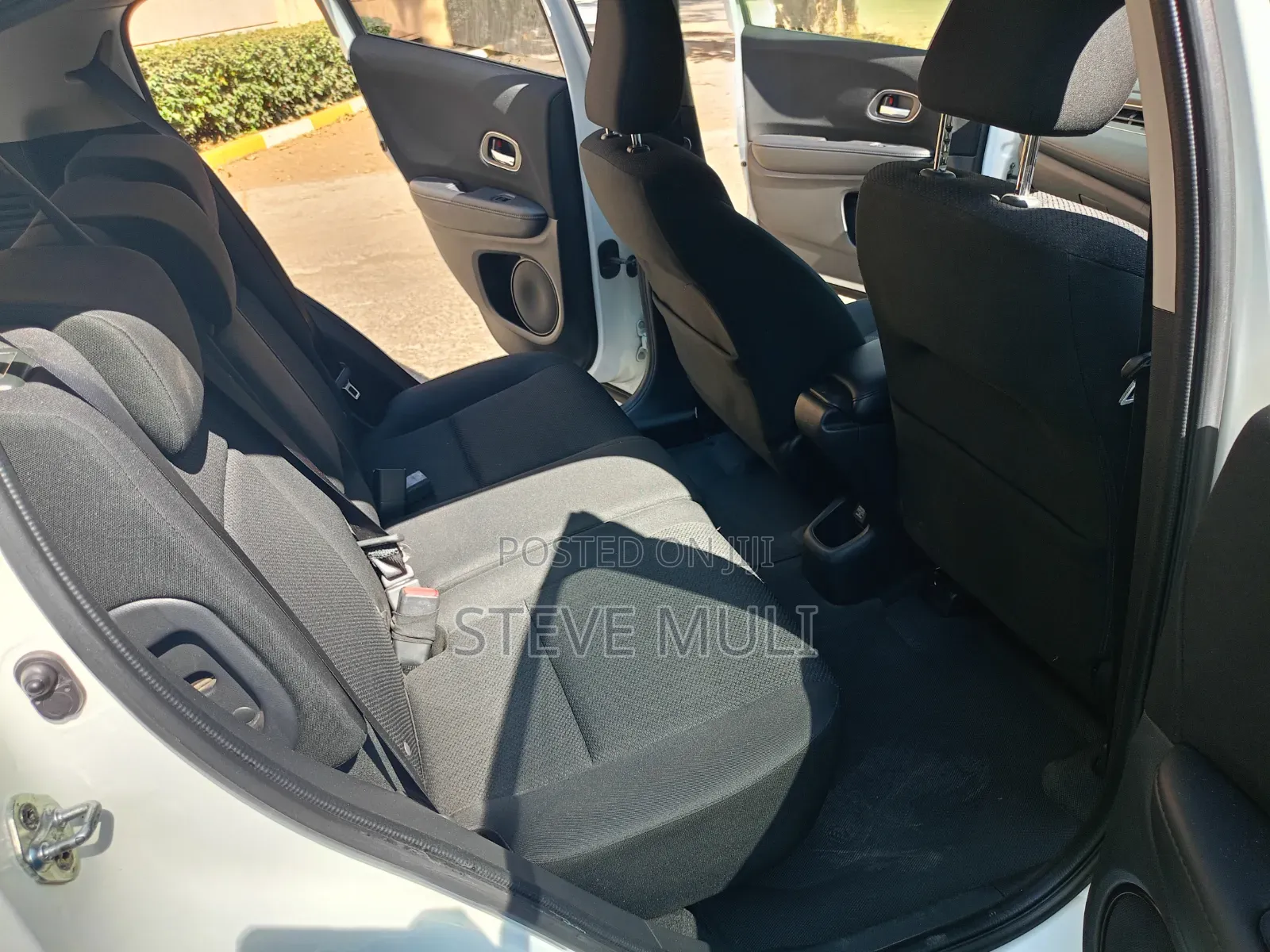Honda Vezel 2016 White
