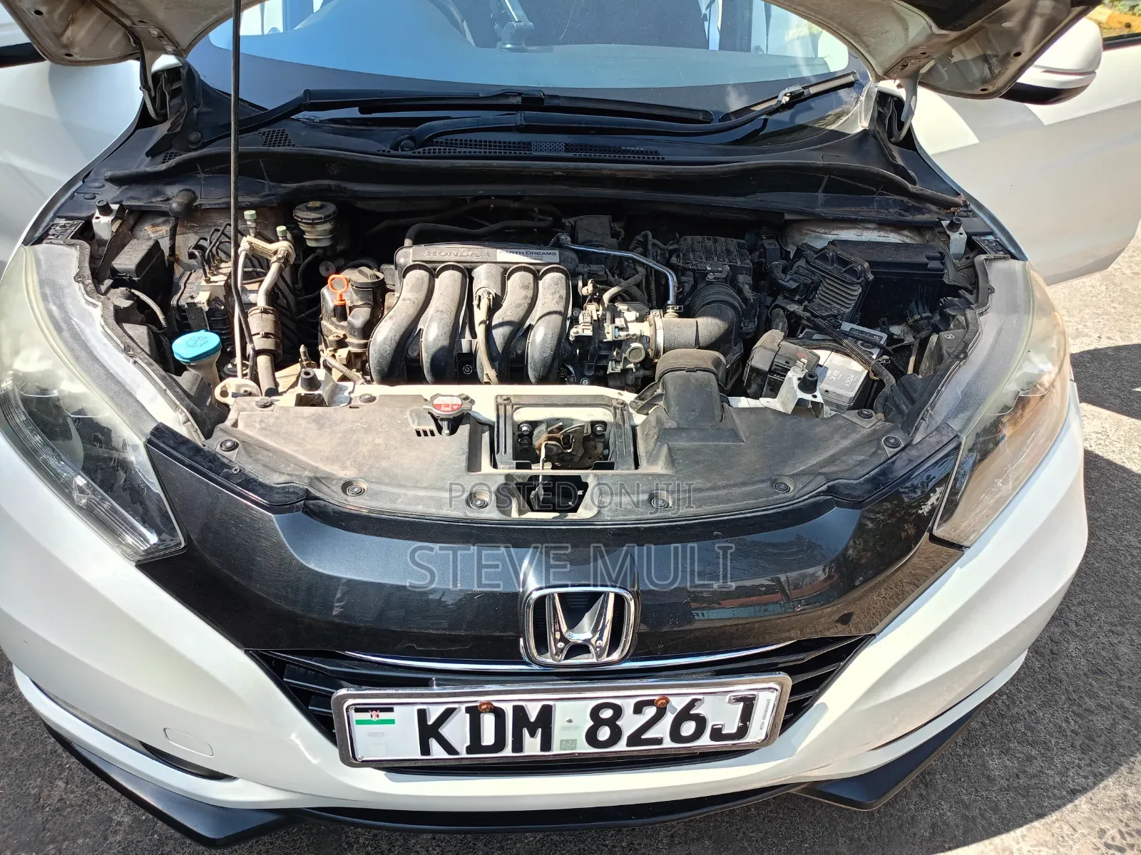 Honda Vezel 2016 White