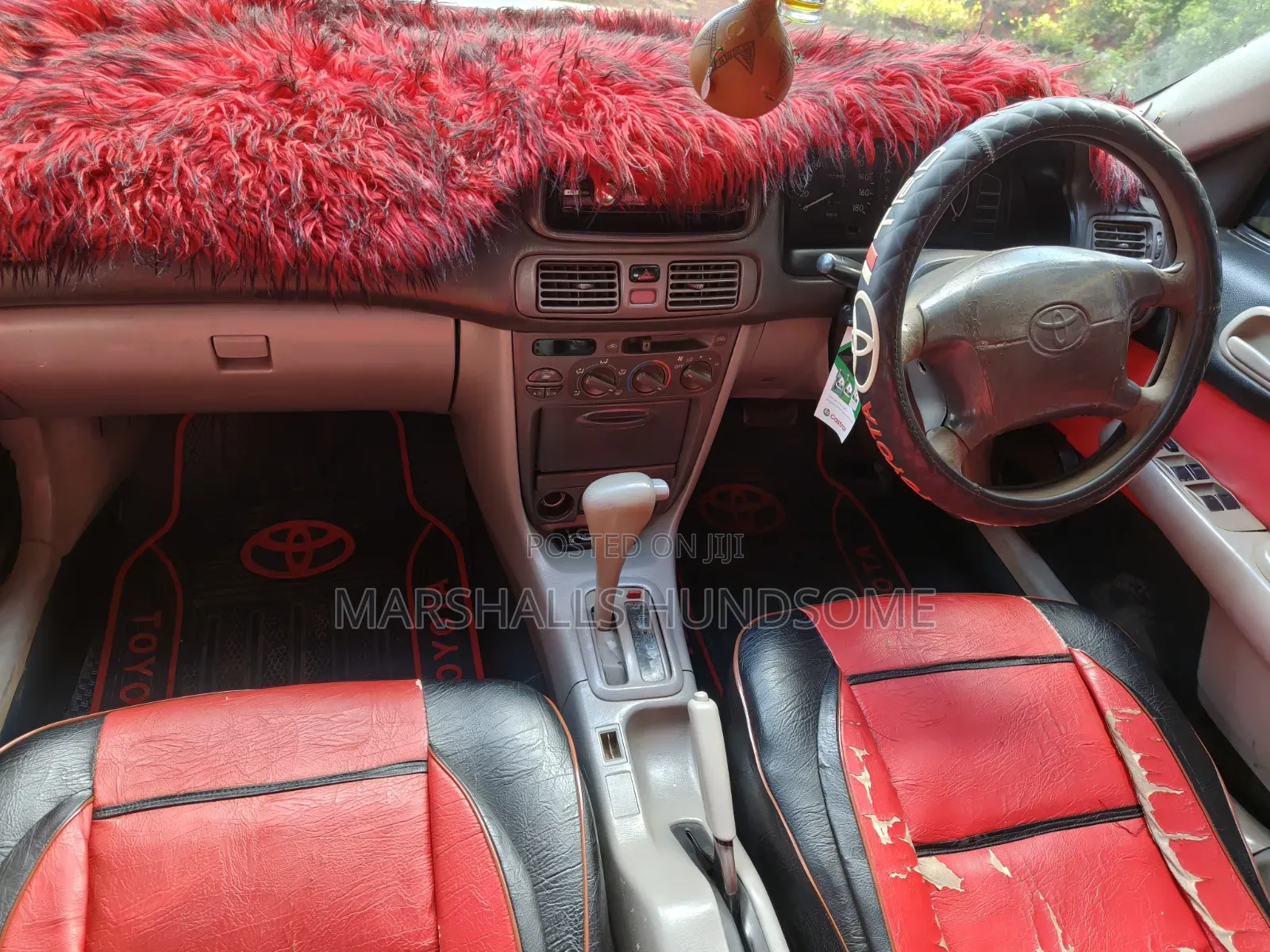 Toyota Corolla 2000 White