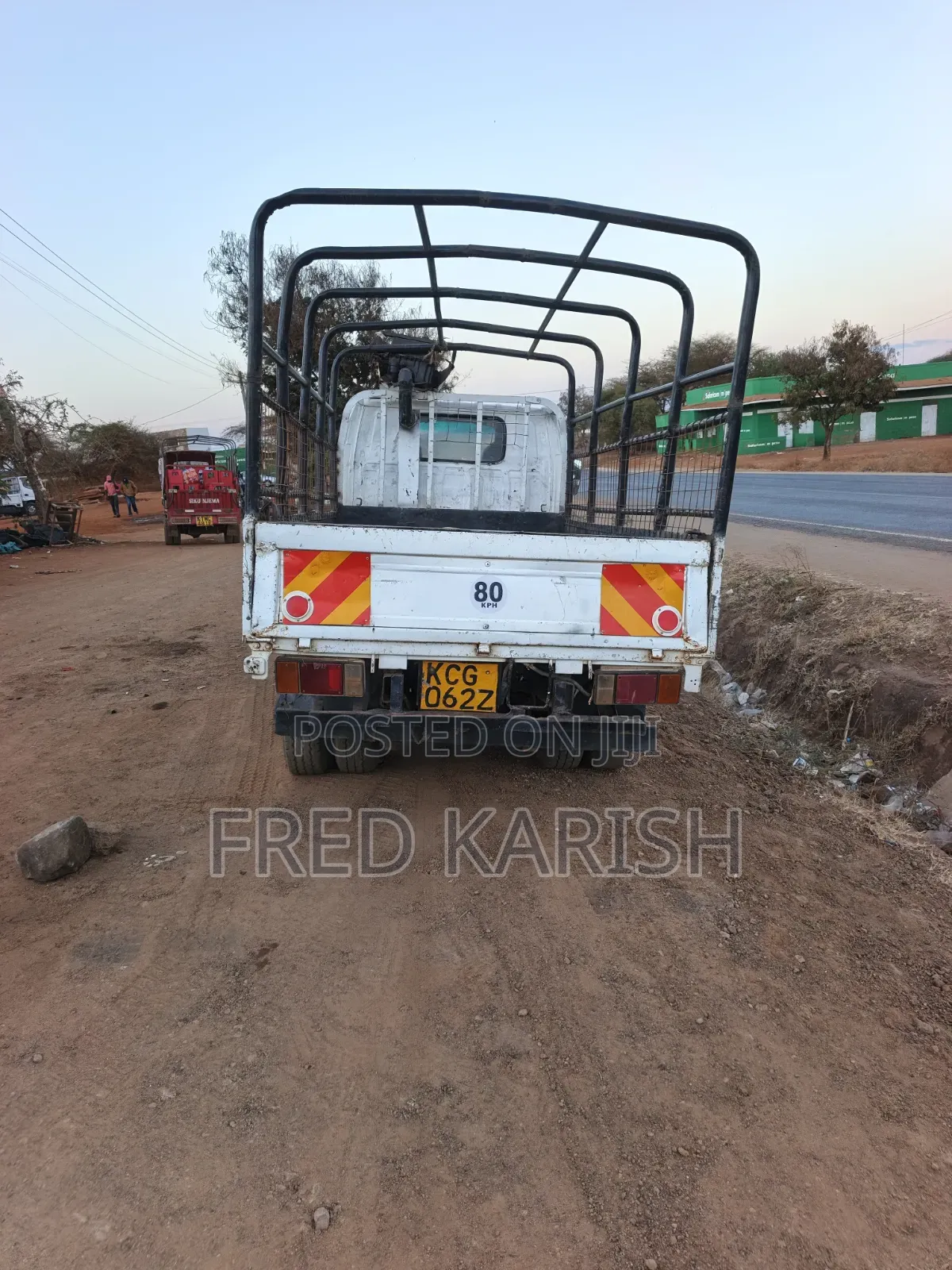 Isuzu Elf Fitted With 4hf1 Engine (4.3)