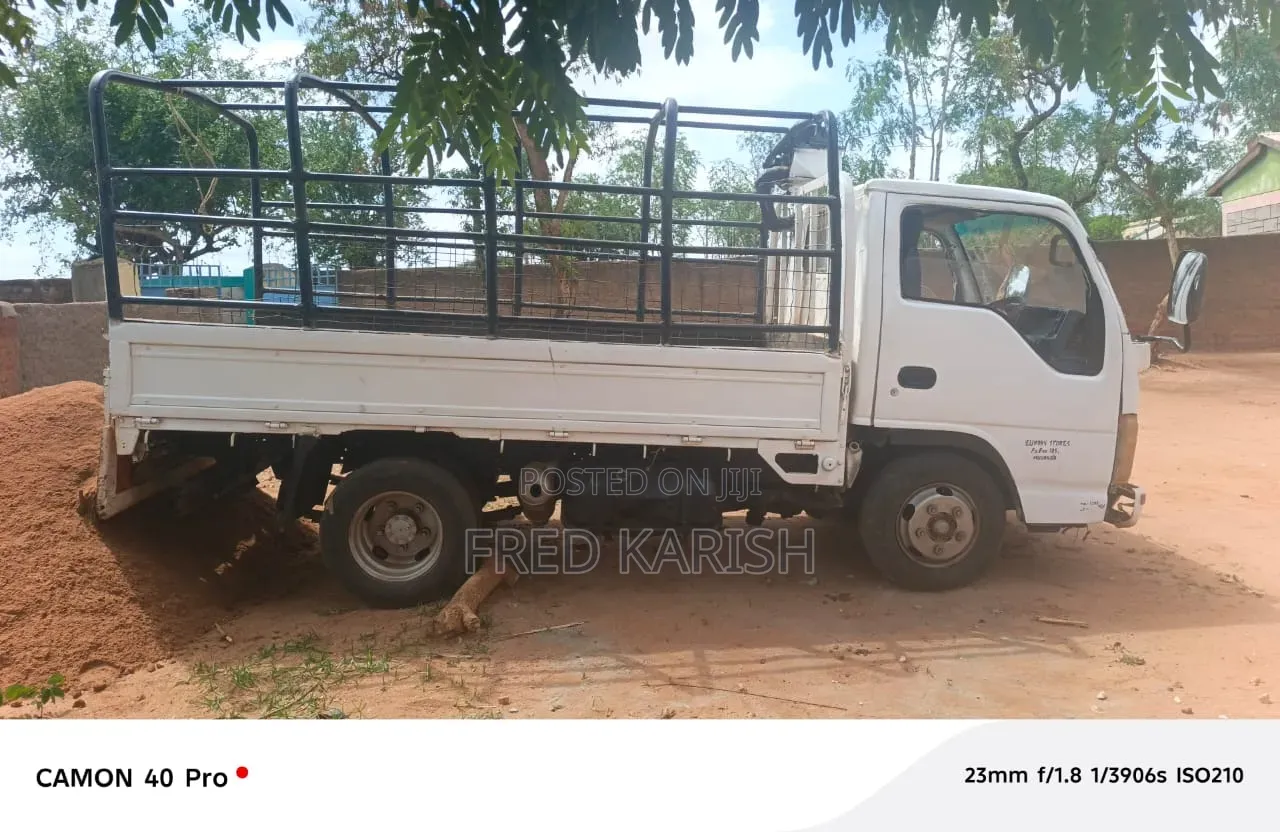 Isuzu Elf Fitted With 4hf1 Engine (4.3)