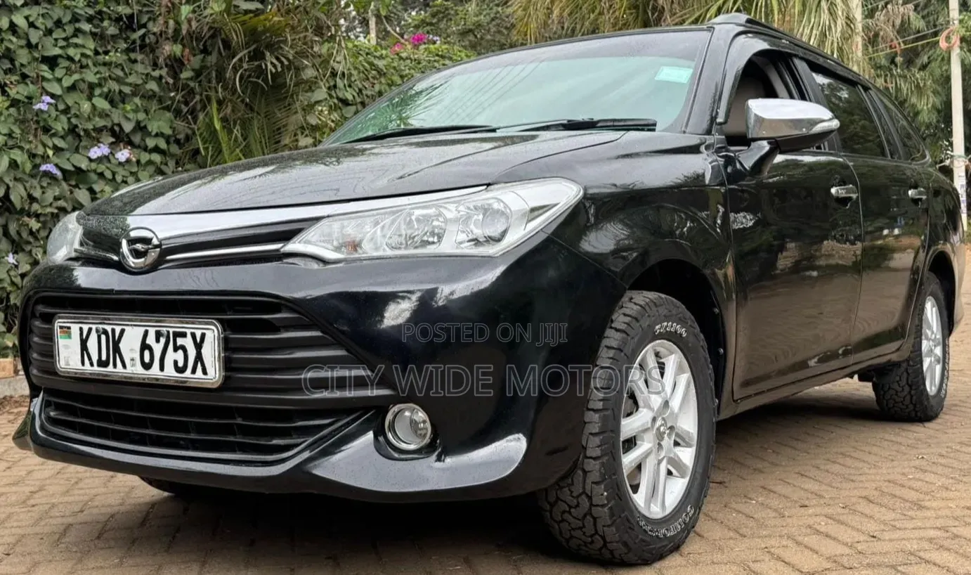 Toyota Corolla Fielder 2015 Black