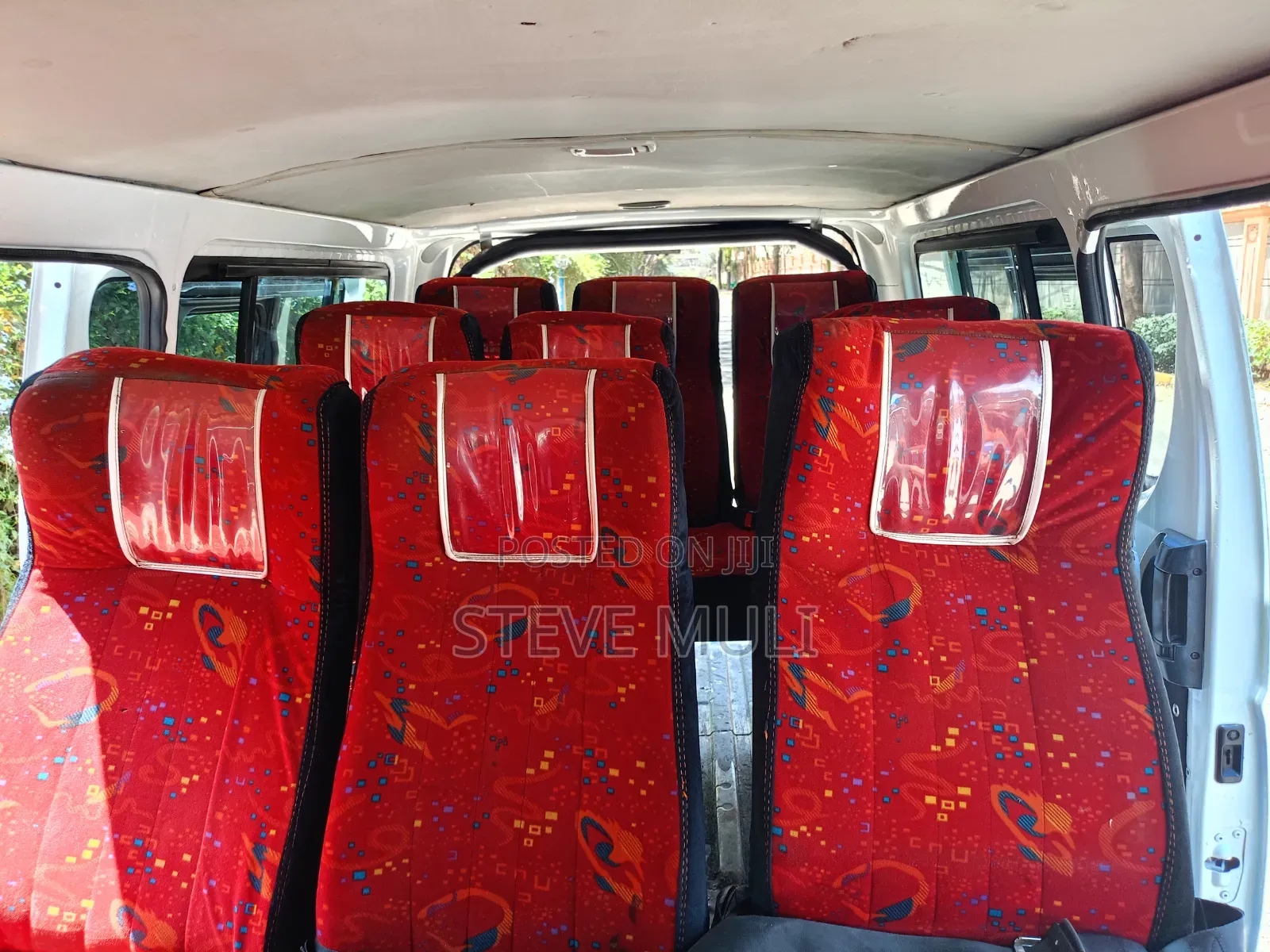 Toyota HiAce 2013 White