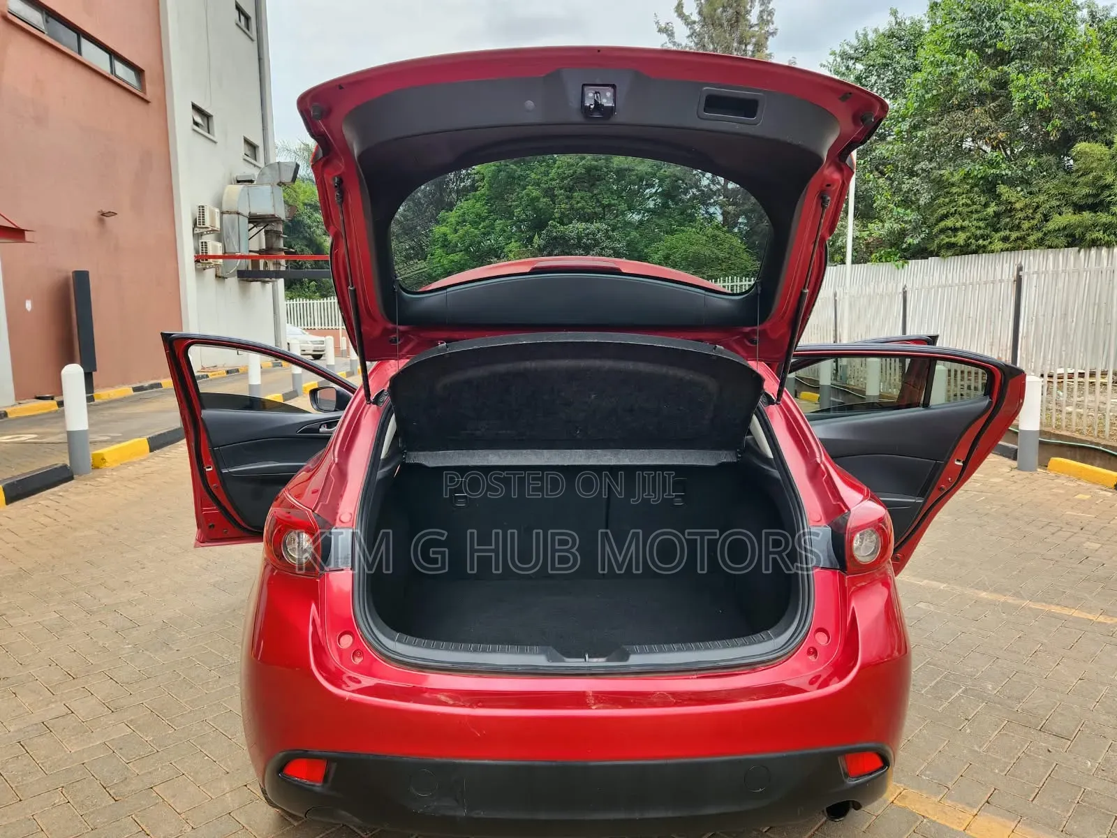 Mazda Axela 2015 Red