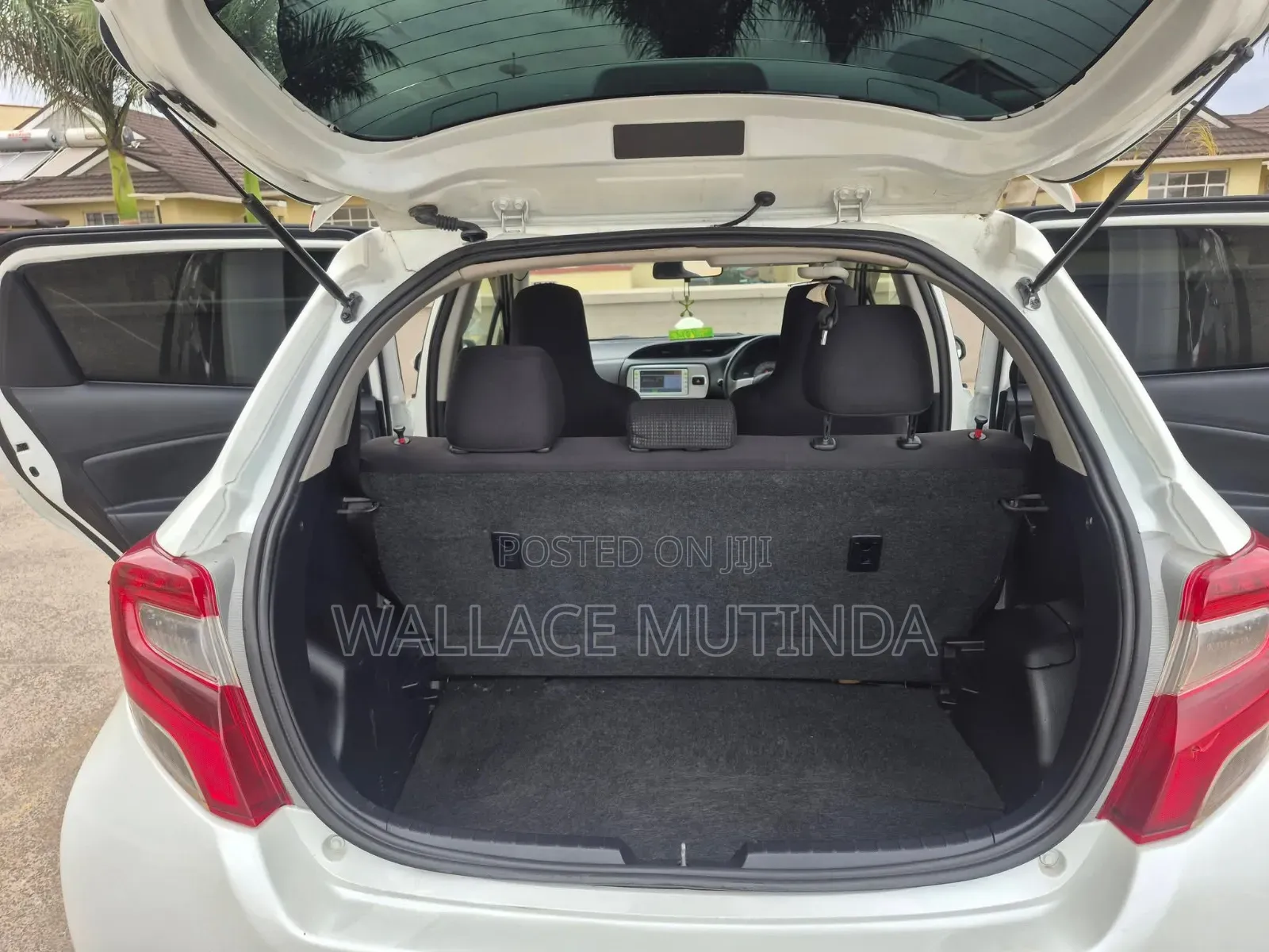 Toyota Vitz 2015 White