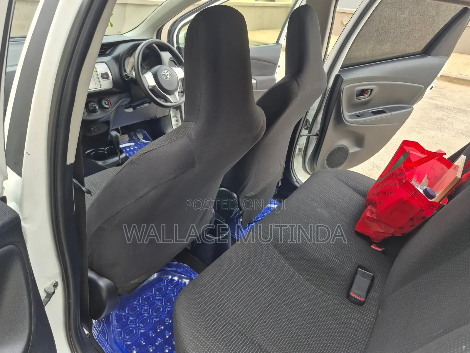 Toyota Vitz 2015 White