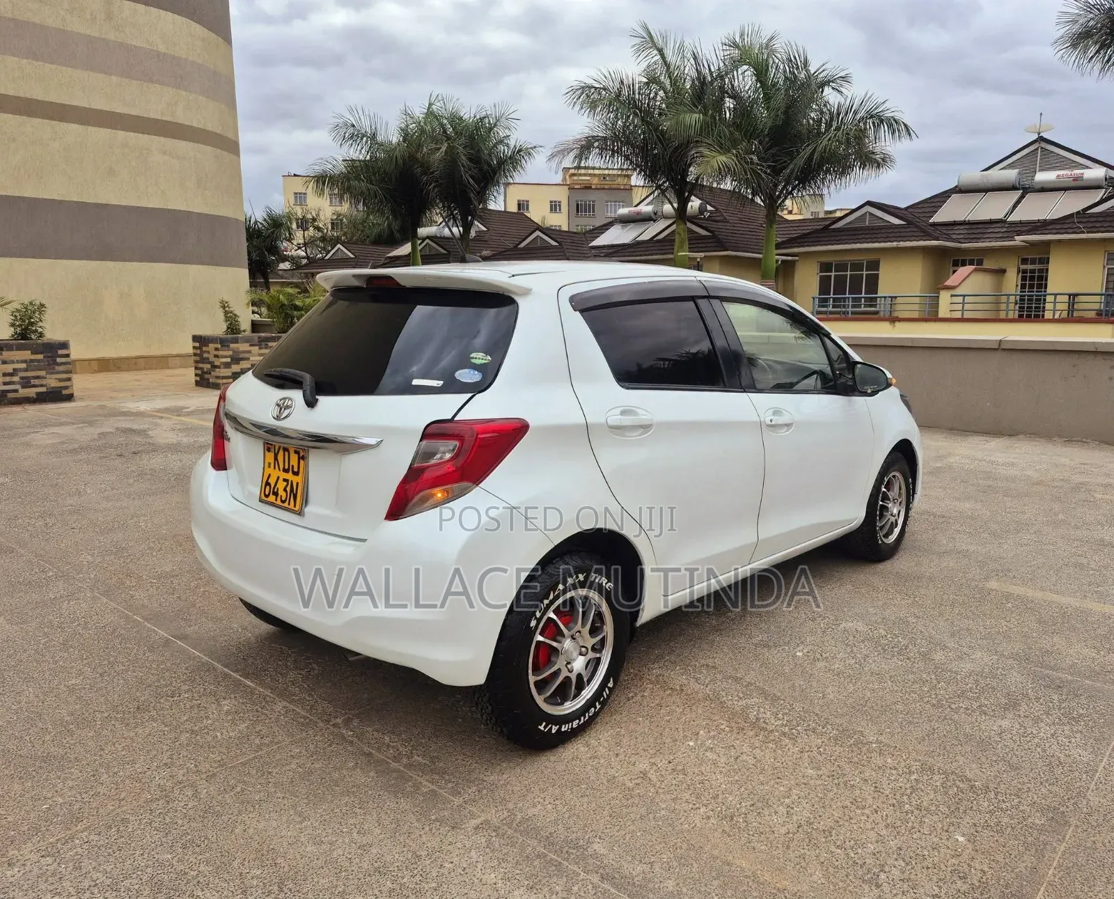 Toyota Vitz 2015 White