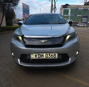 Toyota Harrier 2.5 Hybrid 4WD 2015 Silver