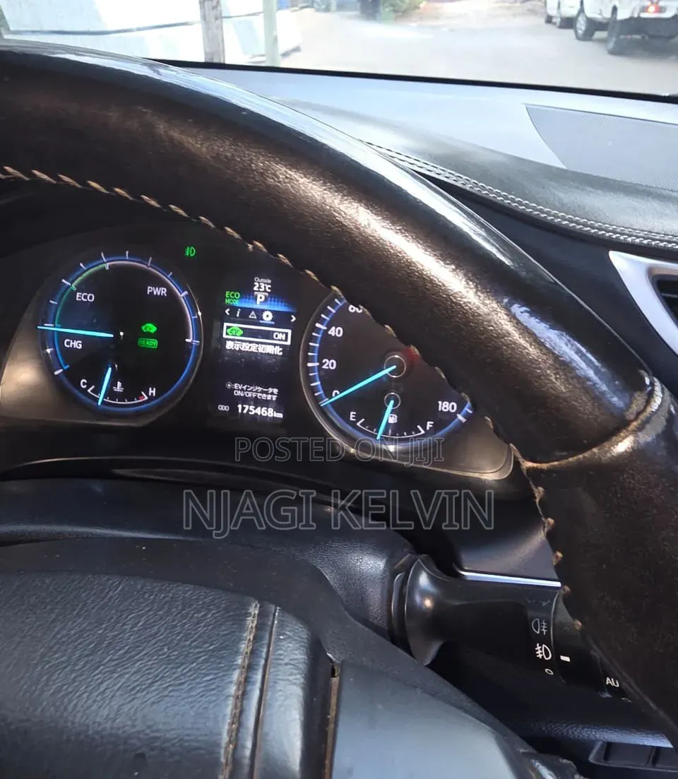 Toyota Harrier 2.5 Hybrid 4WD 2015 Silver