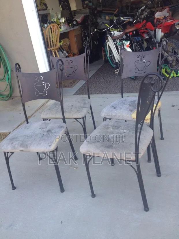 Comfortable Restaurant Chairs for Sale
