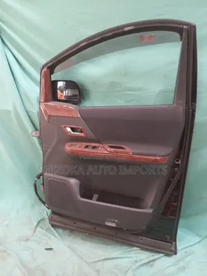 F Door Assy Rh Toyota Vellfire  2010