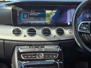Mercedes-Benz E220 2018 White