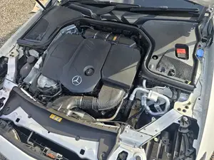 Mercedes-Benz E220 2018 White
