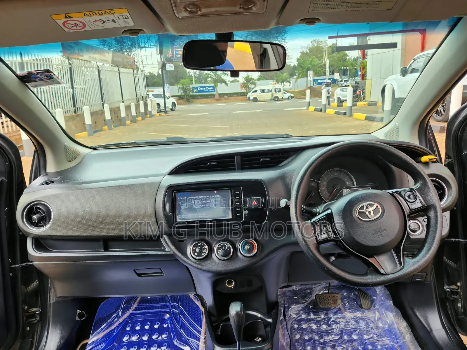 Toyota Vitz 2016 Black