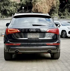 Audi Q5 2.0T Premium Quattro 2012 Black