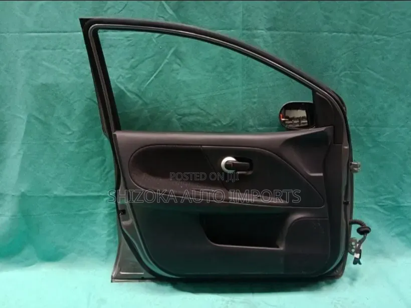 F Door Assy Lh Nissan Note E11 2008