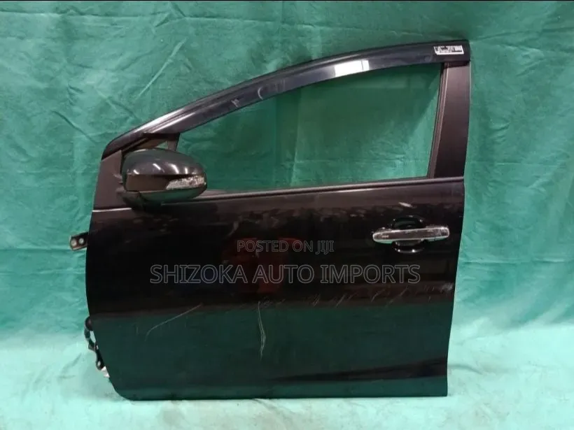 F Door Assy Lh Toyota Aqua Nhp10 2016