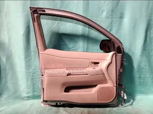 F Door Assy Lh Toyota Raum  2007