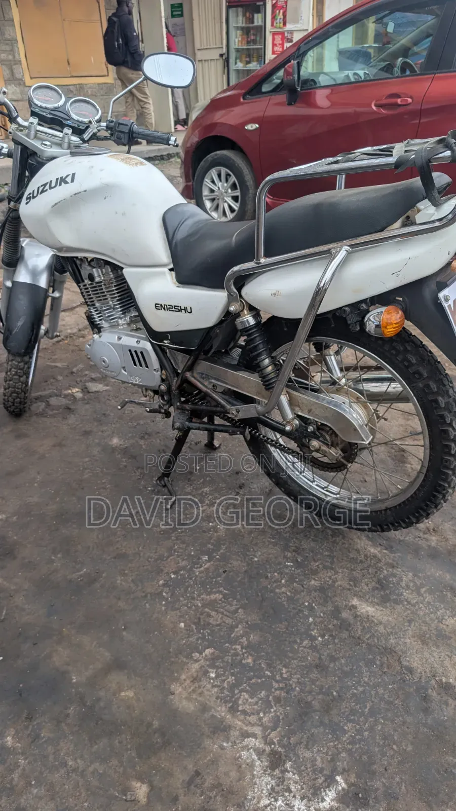 Suzuki EN125-2A 2022 White