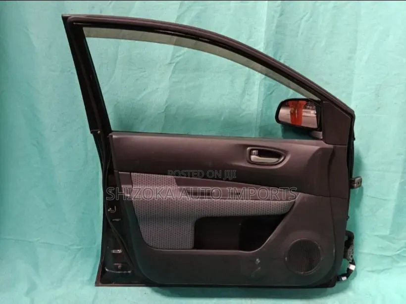 F Door Assy Lh Nissan Wingroad Y12