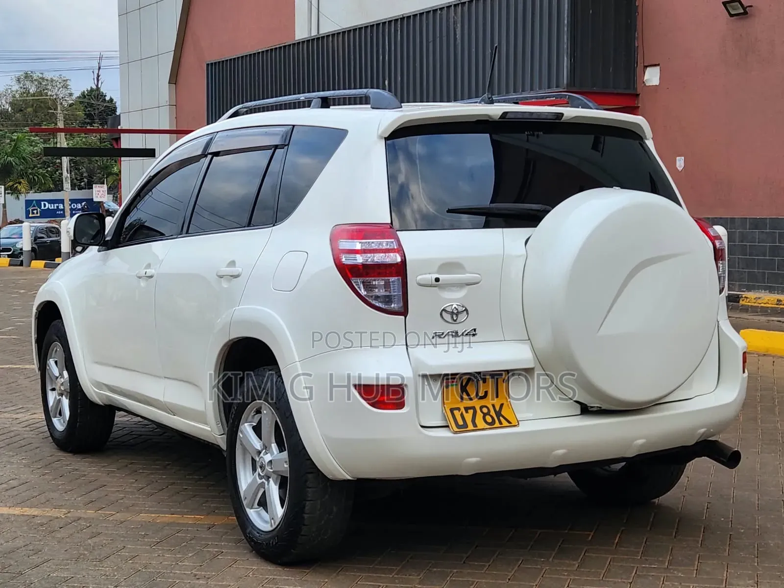 Toyota RAV4 2011 Pearl
