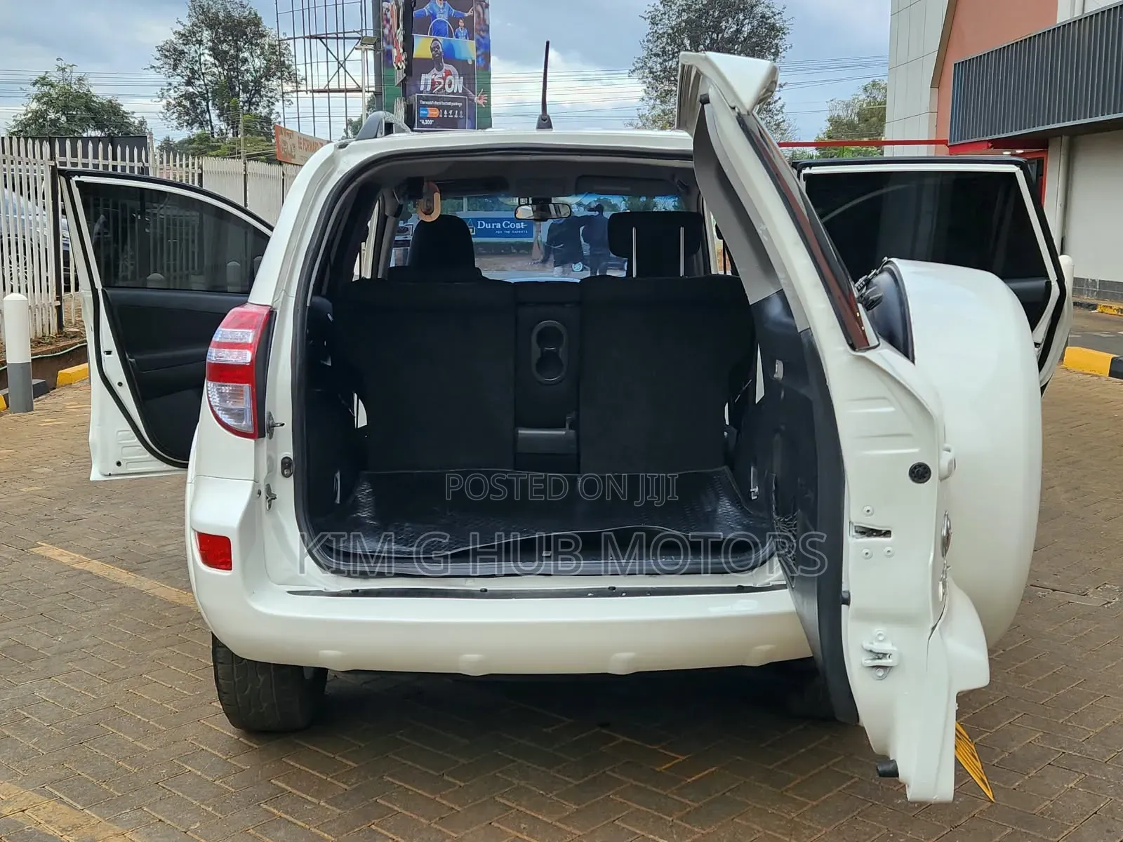 Toyota RAV4 2011 Pearl