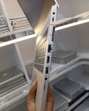 Laptop HP EliteBook 735 G6 8GB AMD Ryzen 7 SSD 256GB